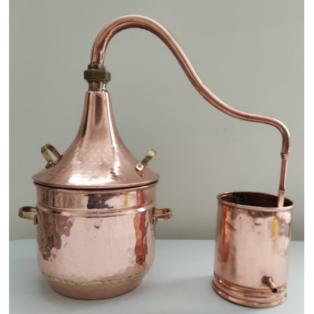 Copper Pot Still or Distiller for Plants of 3 liters