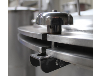 stainless steel alembic lid closure for distillation of essential oils